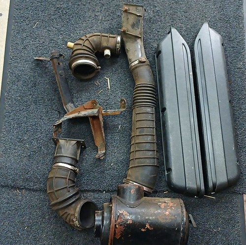 Peugeot 205 gti intake hoses - peugeot,
