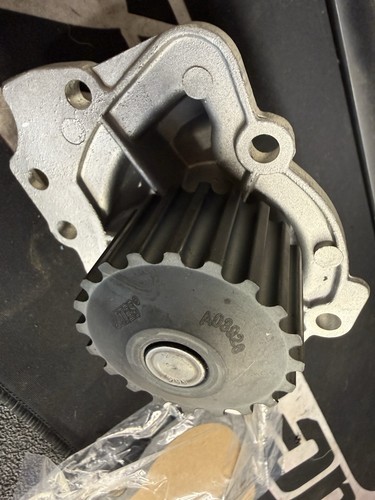 Peugeot 205 gti waterpump - peugeot,