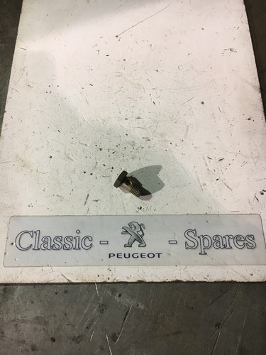 Peugeot 205 9 gti fuel - 1.9,
